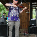 Eric Ortner performs on Fiddle