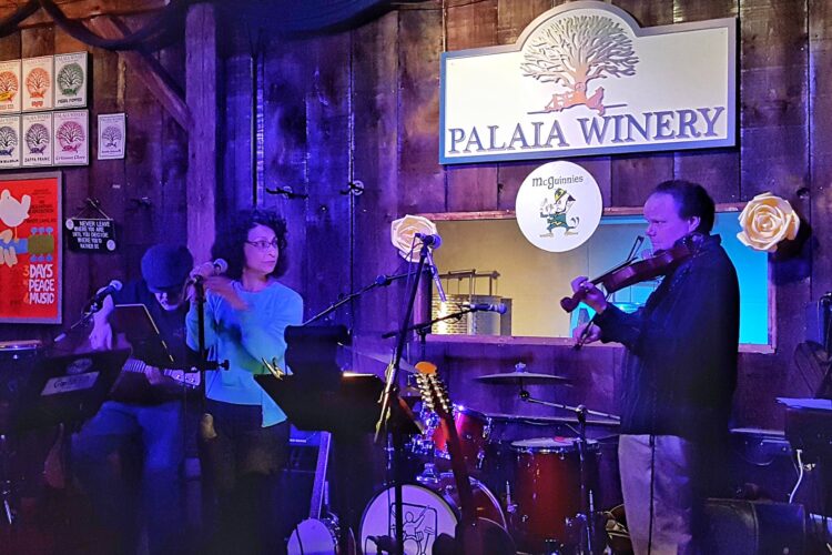McGuineas Band Inside Palaia Winery