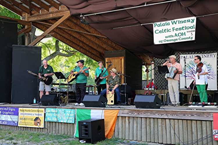 McGuineas Band on Palaia Winery Stage