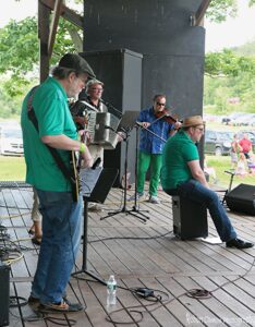 McGuineas Band at Palaia Winery